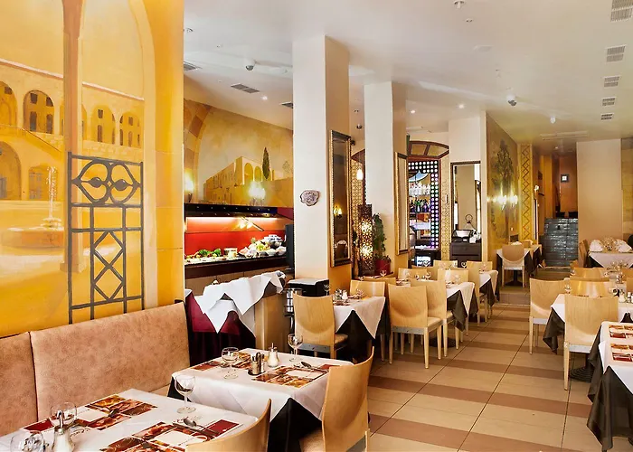 Отель The Atrium Франкфурт-на-Майне