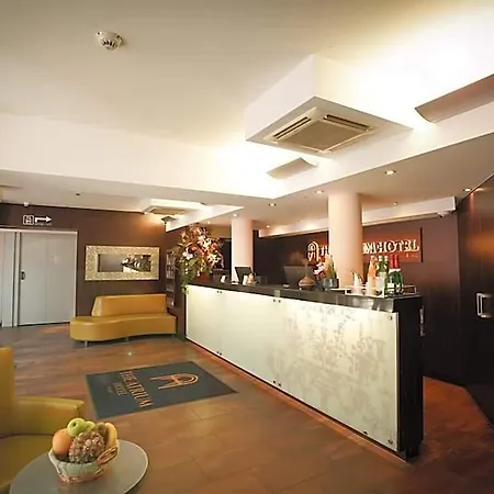 Hotel The Atrium 4*